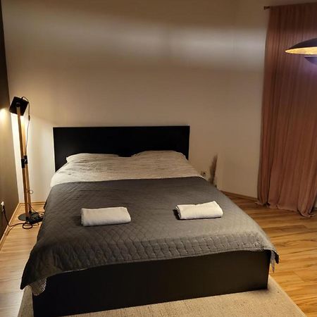 Apartament Elisse Lägenhet Cluj-Napoca Exteriör bild
