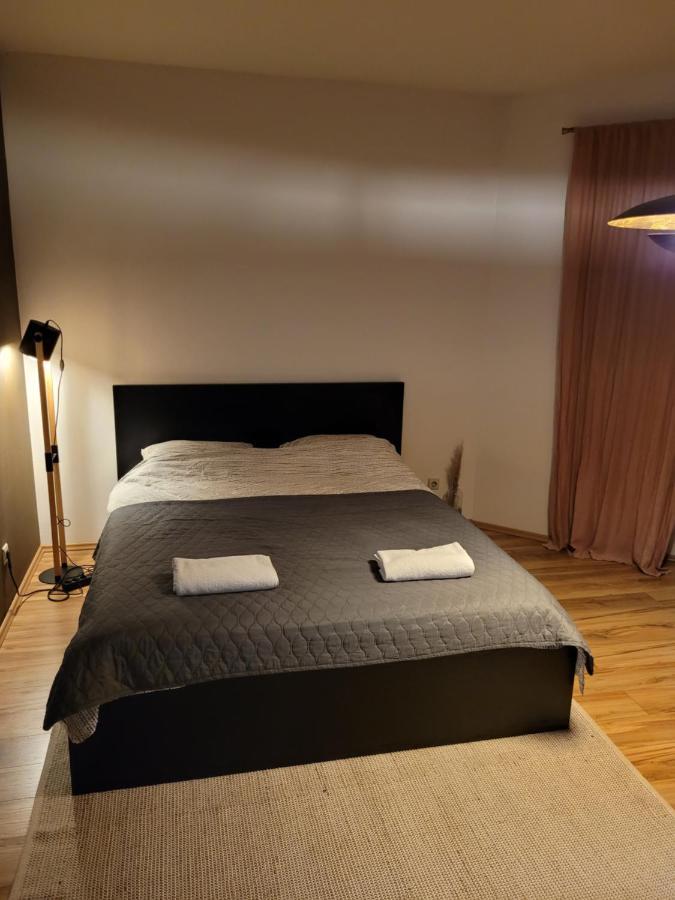 Apartament Elisse Lägenhet Cluj-Napoca Exteriör bild